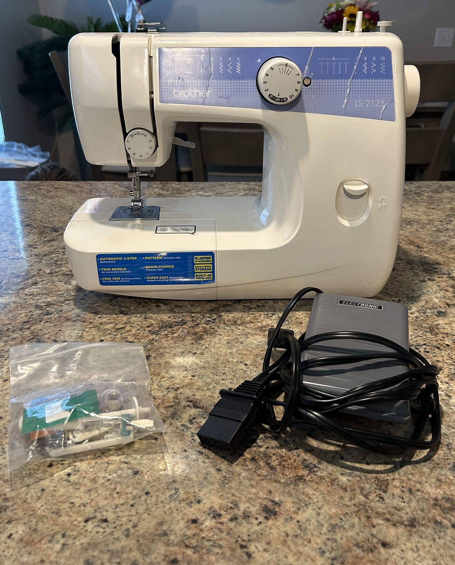 Brother LS-2125 Sewing Machine
