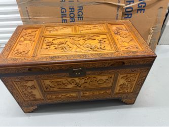 Beautiful vintage Chinese carved chest