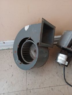 2 Small Motors