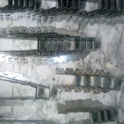 Joist Hanger (nagotiable)