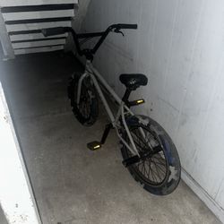 Elite BMX 20 Inch Gray Camo Blue