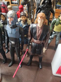Star wars figures and vehicles