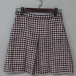 Pink checkered wool skirt