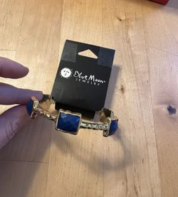 Blue Moon Bracelet 
