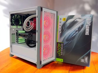 FOX 89 - RTX 5070TI  HIGH END GAMING PC + FINANCING *  FOX GAMING PC | RIG | AMD RYZEN 7-9800X 3D  | NVIDIA RTX 5070TI | 32 GB DDR5 RAM | 2 TB SSD..