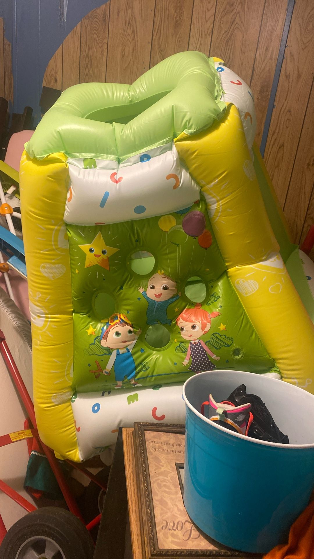 Small Toddler Ball Pit