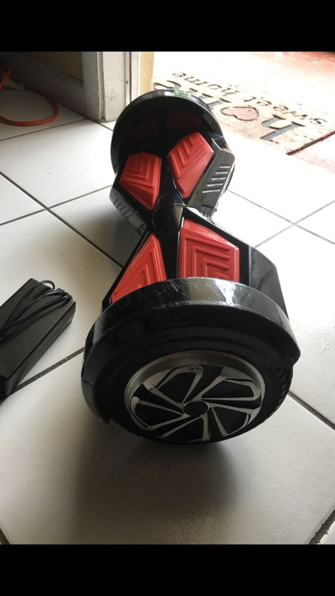 Hoverboard with built in blue tooth speaker and l.e.d lights