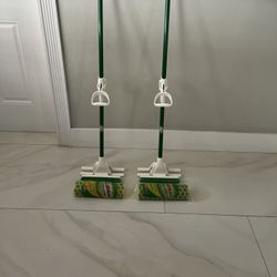 New Libman Nitty Gritty Roller Mop with Scrub Brush (Price each)