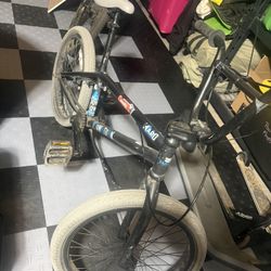 Haro Downtown Bmx Bike