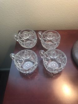 Set of 3 crystal cups