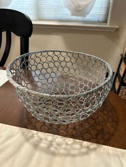 Metal basket