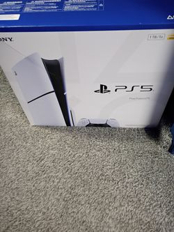 PS5 disc version