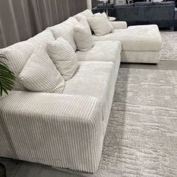 NEW COMFY BEIGE AND BLACK SECTIONAL SOFA FINANCING AVAILABLE BEDROOM FURNITURE BED AND MATTRESS 