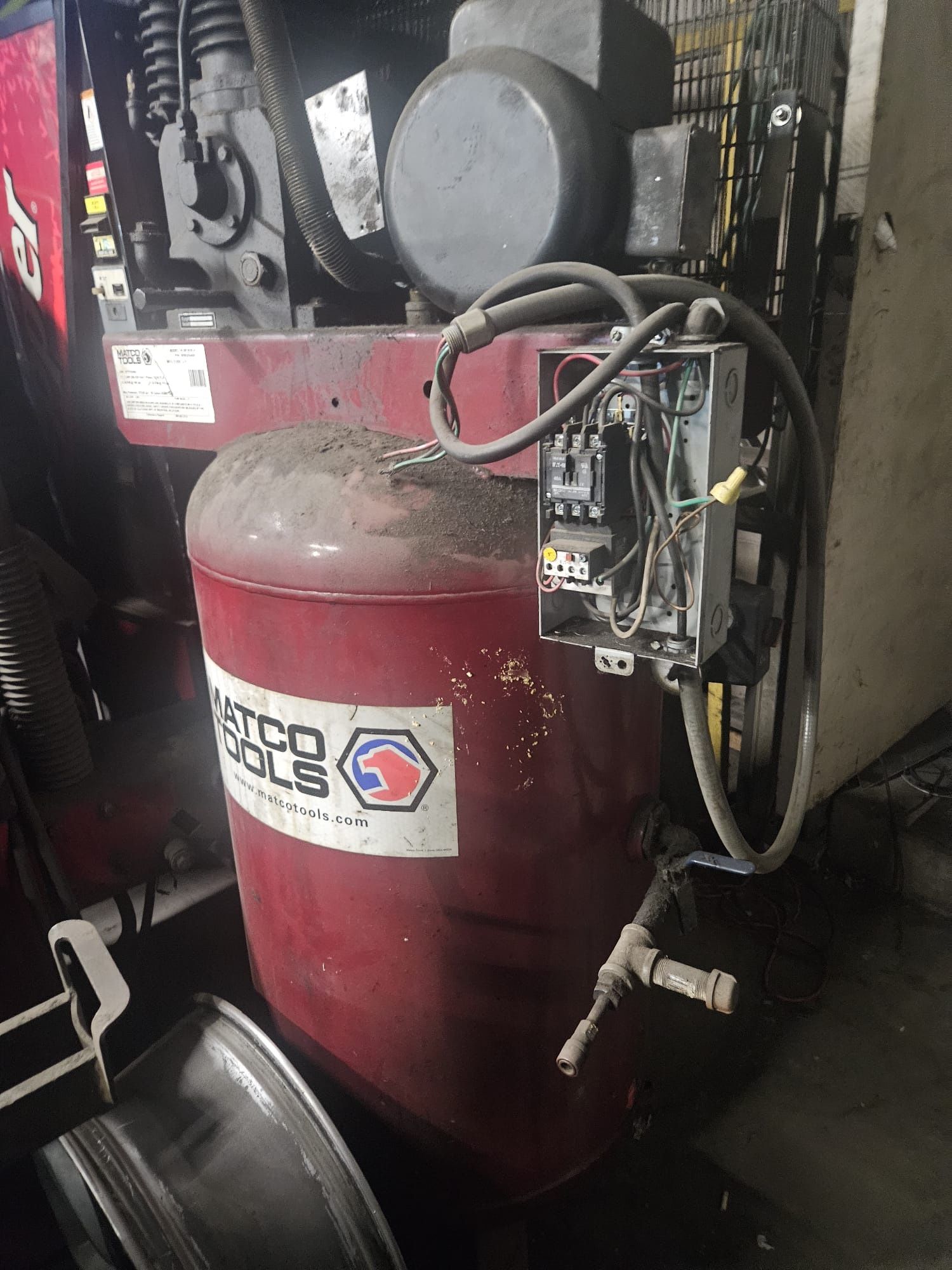 Air Compressor