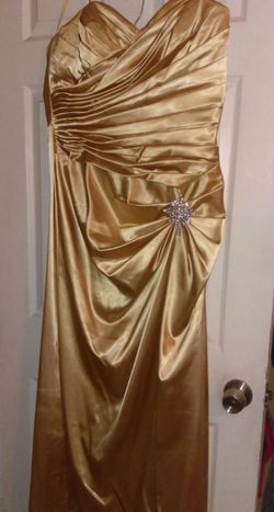 Gold long party dress!! Like new only wear it ones!