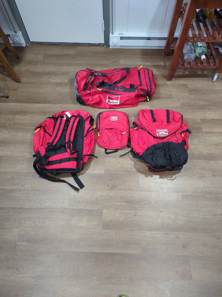 Marlboro Backpacking, Duffle Bags