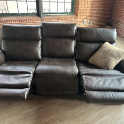 Set -Recliner and Three Seater 
