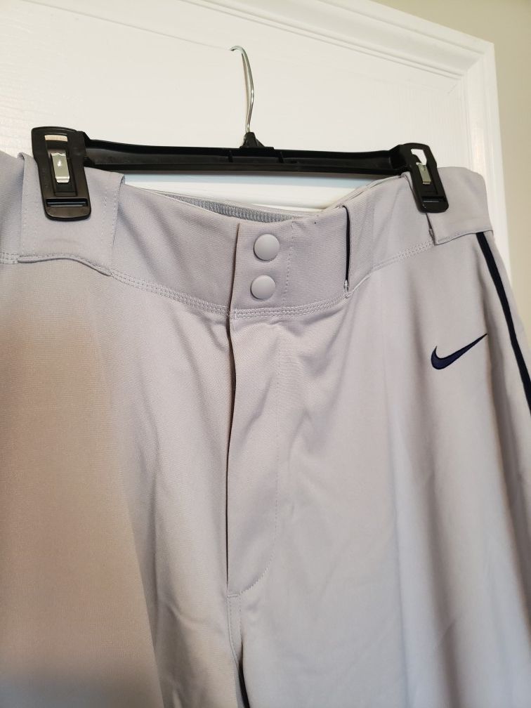 Nike Baseball Pants for Sale in Pompano Beach, FL - OfferUp