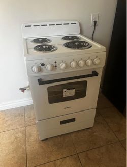 NEW 20” Avanti Stove