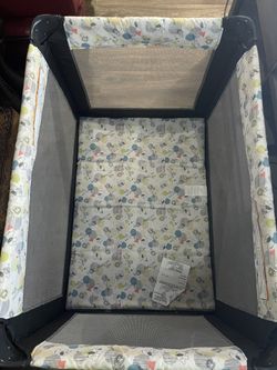 Baby Play Pin