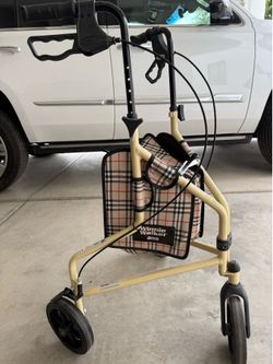Vintage Winnie Walker Drive Rollator / Mobility Walker – Burberry Style Bag – Excellent Condition