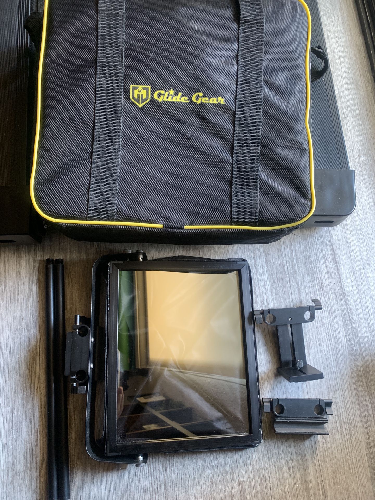 Glide Gear Teleprompter
