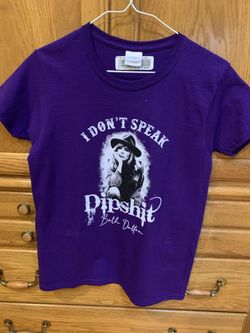 Woman’s Tee Shirt  Yellowstone 