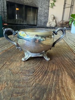 Vintage International Silver Co. Silverplate  Footed Sugar Bowl (without lid)