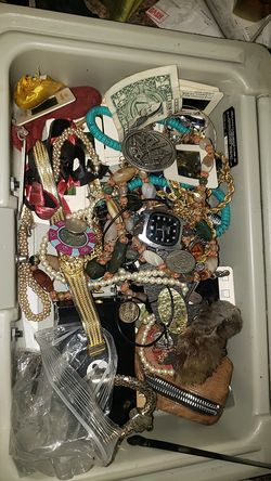 Found jewelry in safe box