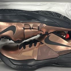 Nike KD 4 Christmas Size 9.5 & Nike KD Scoring Title Size 9.5 