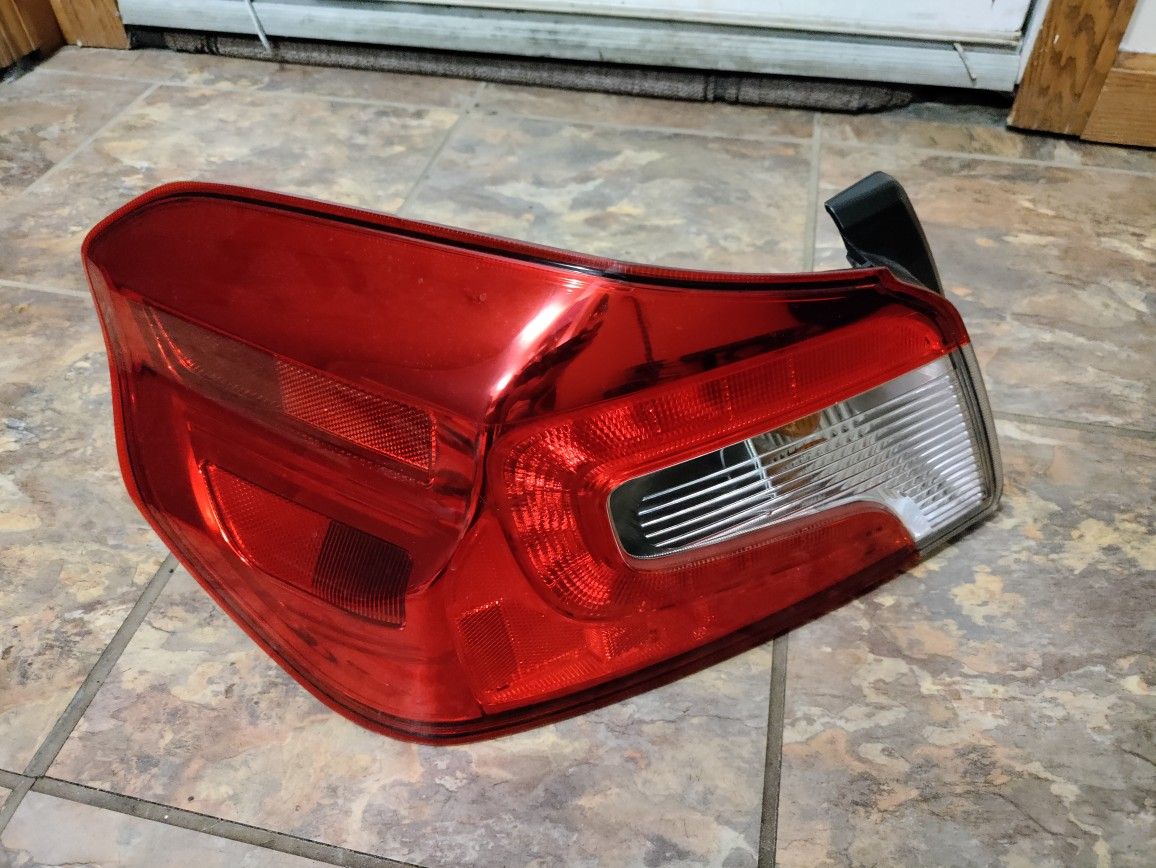 2015-2018 Subaru WRX OEM Headlights Assembly (Driver's Side)