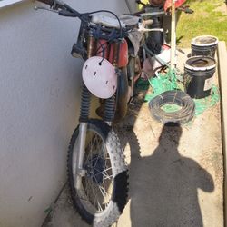 1982 Elsinore 250 Dirt Bike