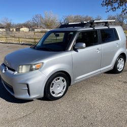 2011 Scion XB 
