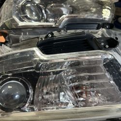 2018 Toyota Tacoma Headlights 