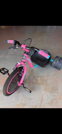 Drift Trike Tricycle – Madd Gear + Pink tricycle