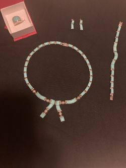 Turquoise and silver jewelry set.
