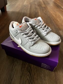 SB Nike Dunks “WOLF GREY” 🐺 
