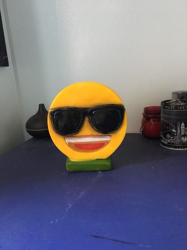 Emoji piggy bank