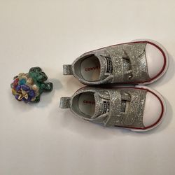 Converse Infant Toddler Silver Glitter Chuck Taylor All Star 2V Size 4