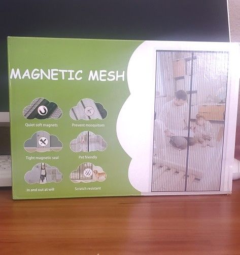 Magnet Mesh Screen Door