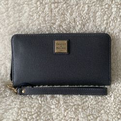 NWT Saffiano Large Zip Around Wristlet