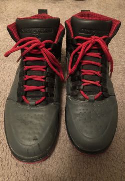 AIR JORDAN SIZE 10.5