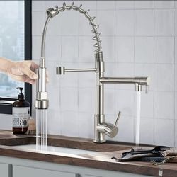Type: Kitchen Sink Faucet Faucet Body Material:Brass Faucet Handle Material: Brass Faucet Finish:chrome Overall height:17.7" Spout Height:3.75" Spout 