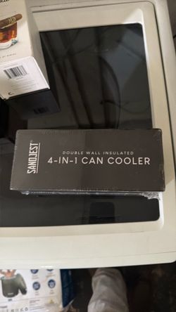 Sandjest 4-1 can cooler