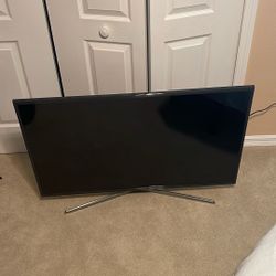 2017 Samsung 43” TV