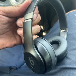 Beats Studio 4