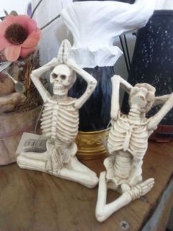 Skeleton Figurines Yoga Pose Set of 2