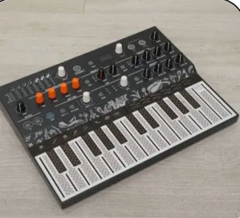 MicroFreak SYNTHESIZER