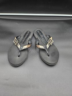 Burberry Nova Check Canvas Black Patent Leather Thong Sandals Size 7.5