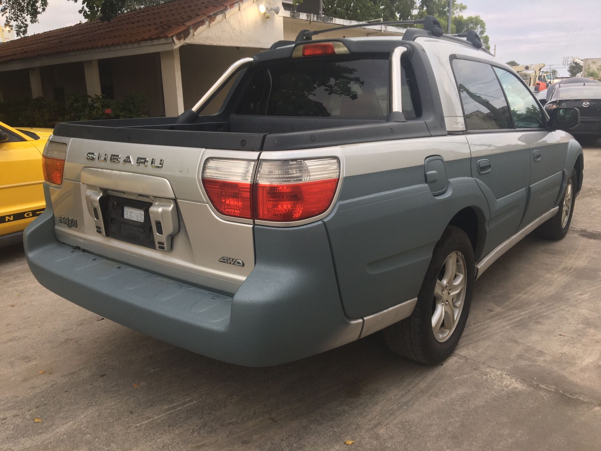 2005 Subaru Baja